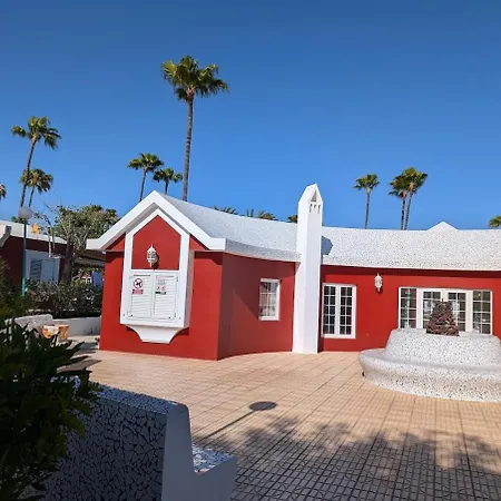 Emma & Carol Luz Canaria